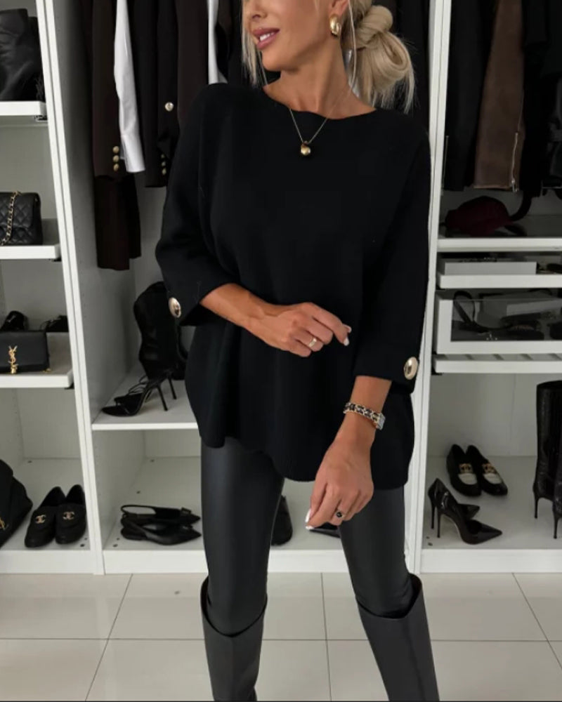 Moderní dámská halenka volného elegantního střihu