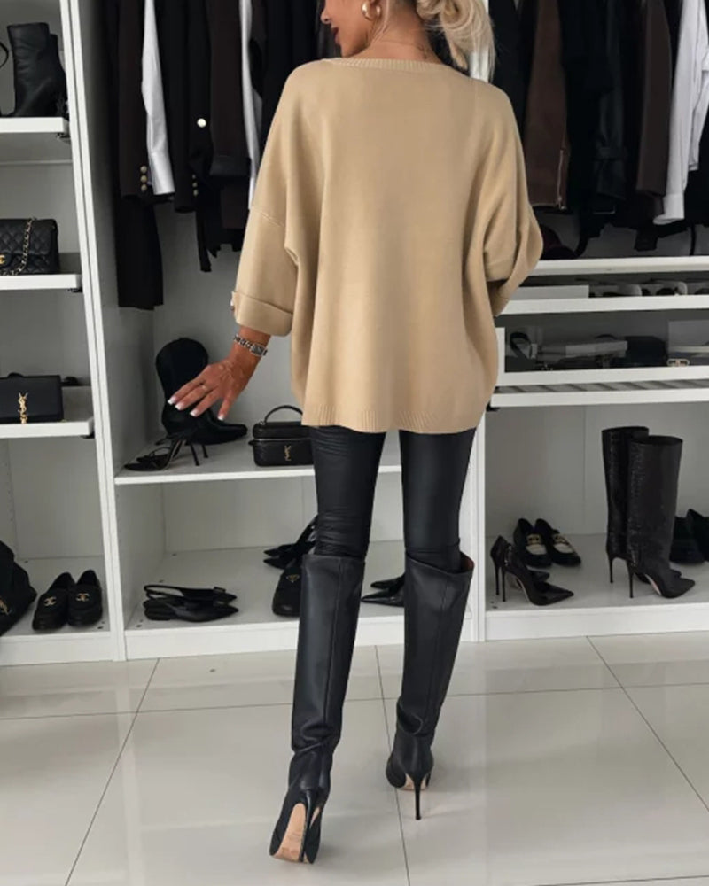 Moderní dámská halenka volného elegantního střihu