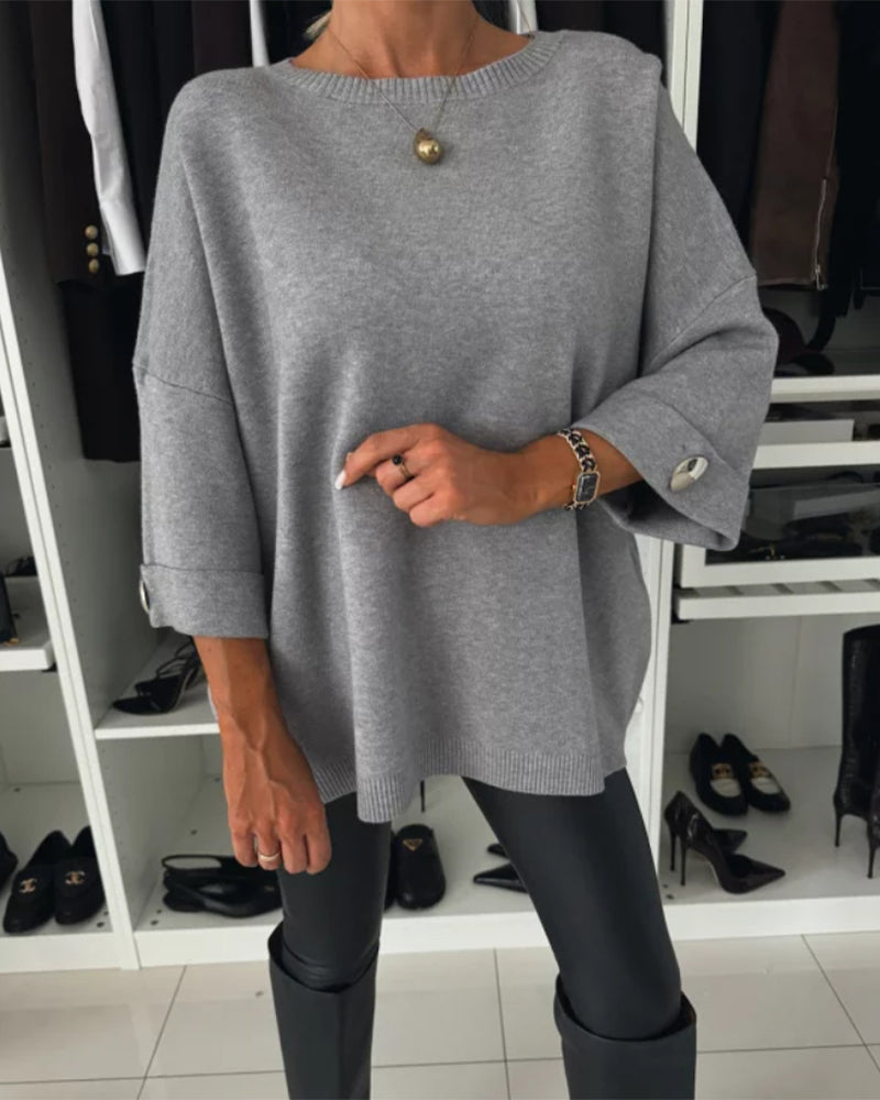 Moderní dámská halenka volného elegantního střihu