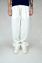 Elegantní pánské bílé jogger kalhoty – oversize střih
