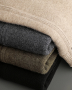 Pánský merino vlněný kardigan – klasický styl