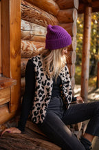 Leopardí prošívaná vesta – casual a chic look