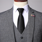 Pánský třídílný oblek slim fit pro formální příležitosti