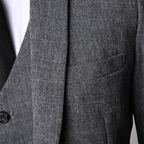 Pánský třídílný oblek slim fit pro formální příležitosti