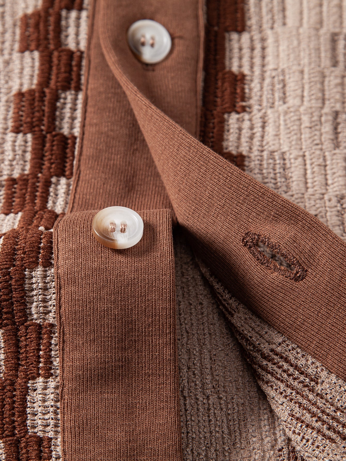 Set – kostkovaná jacquard košile a rovné zmačkané kalhoty