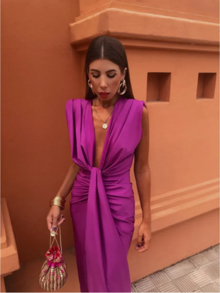 Elegantní a lehké letní šaty pro ženy