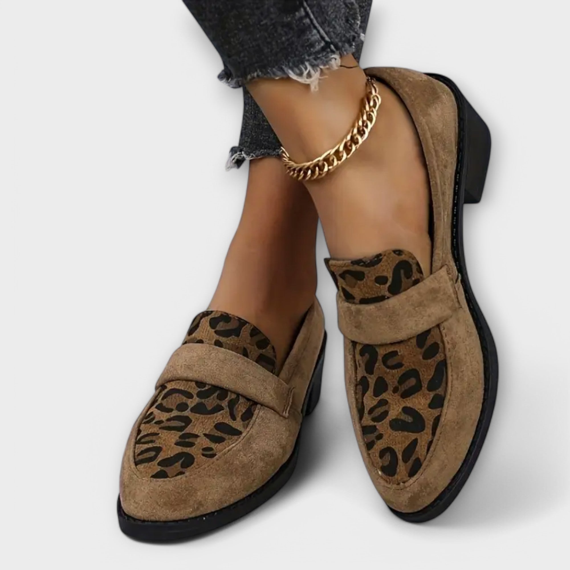 Dámská obuv s leopardím vzorem – elegantní a pohodlná