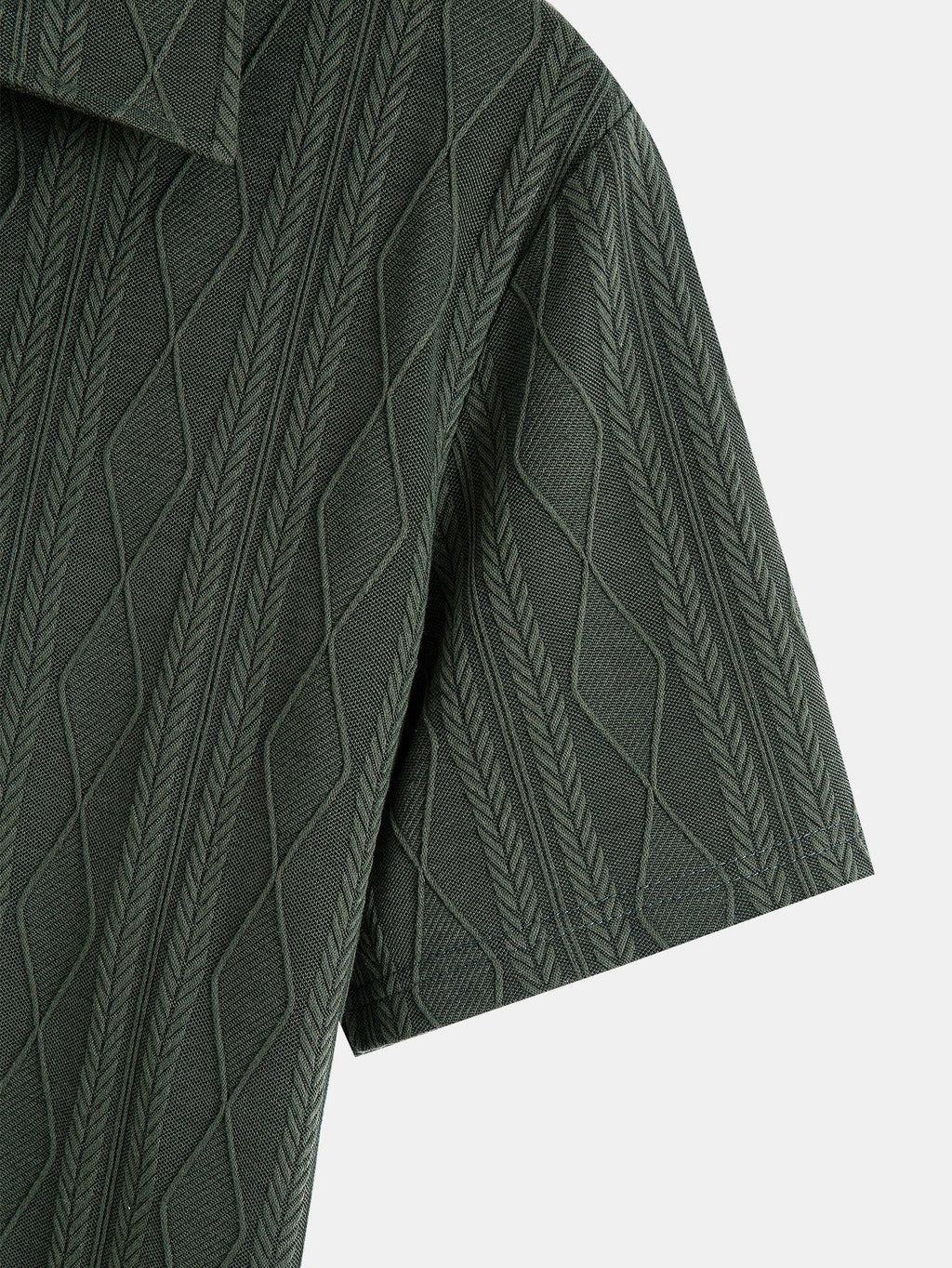 Set – geometrický jacquard polo a rovné kalhoty