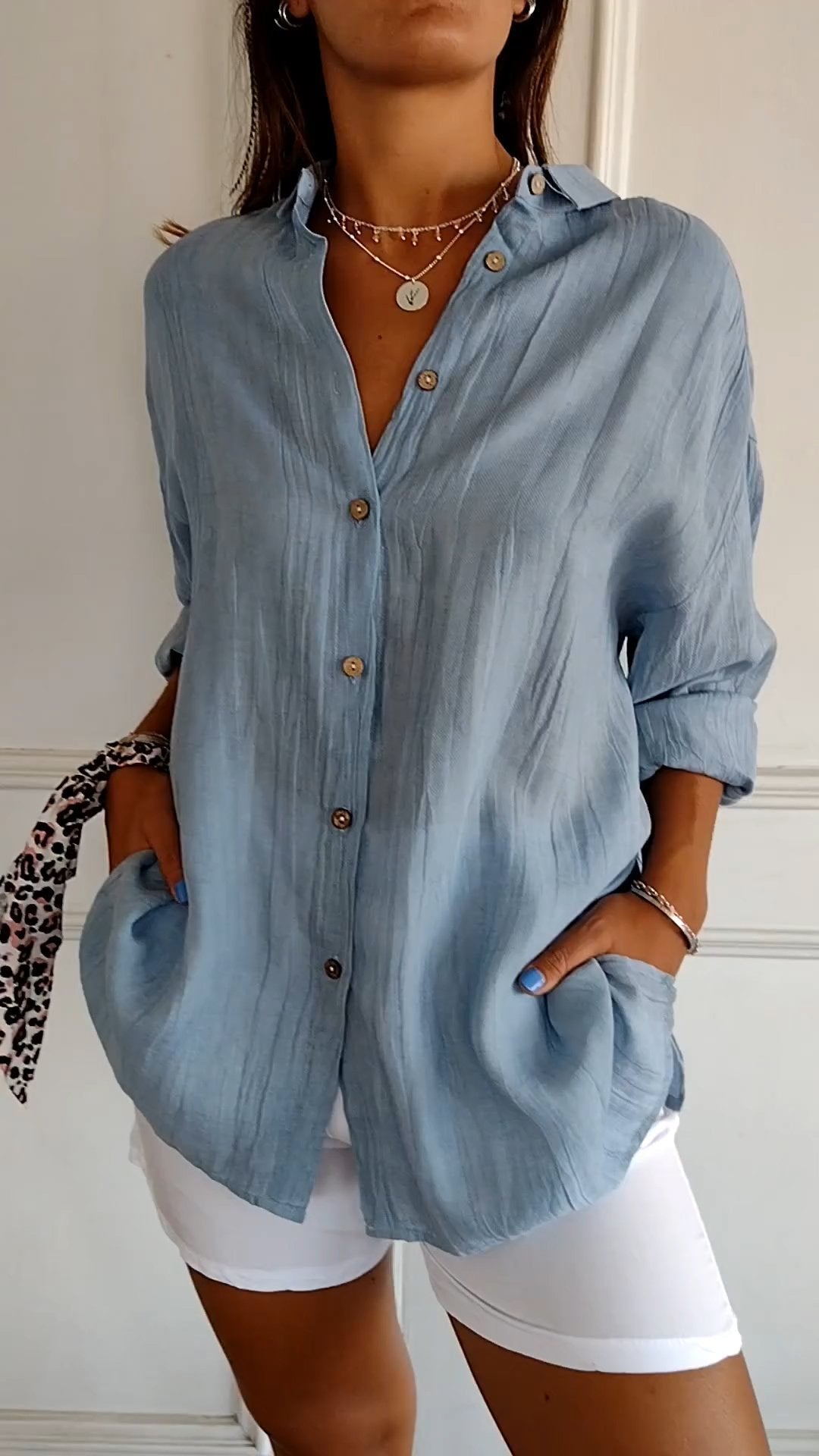 Klasická plisovaná dámská halenka – elegantní styl