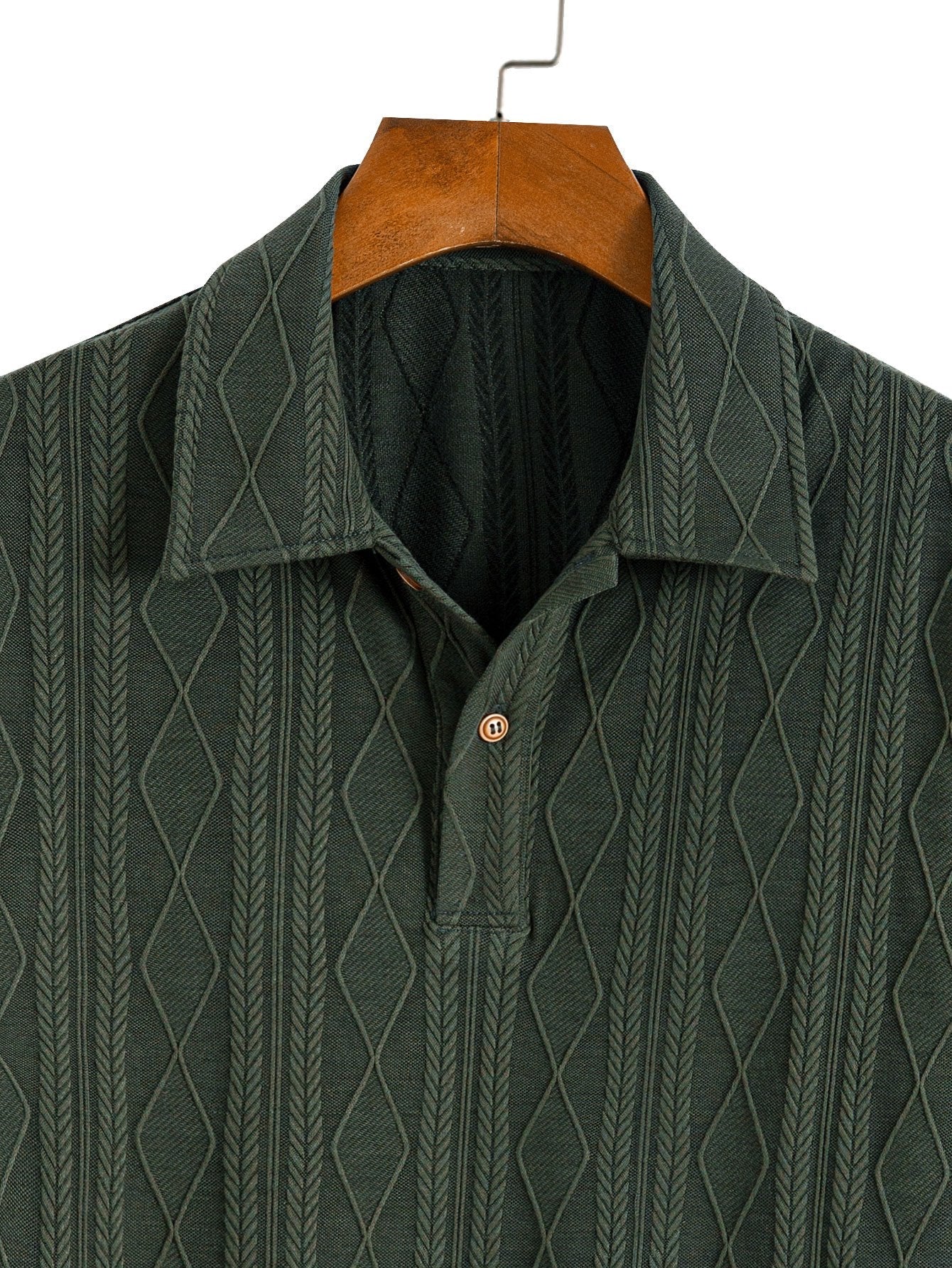 Set – geometrický jacquard polo a rovné kalhoty