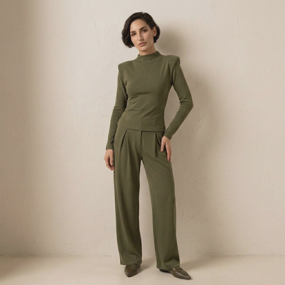 Set – halenka a wide-leg kalhoty v čokoládovém stylu